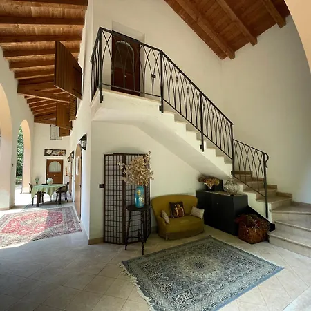 La Casa Nel Parco Apartment